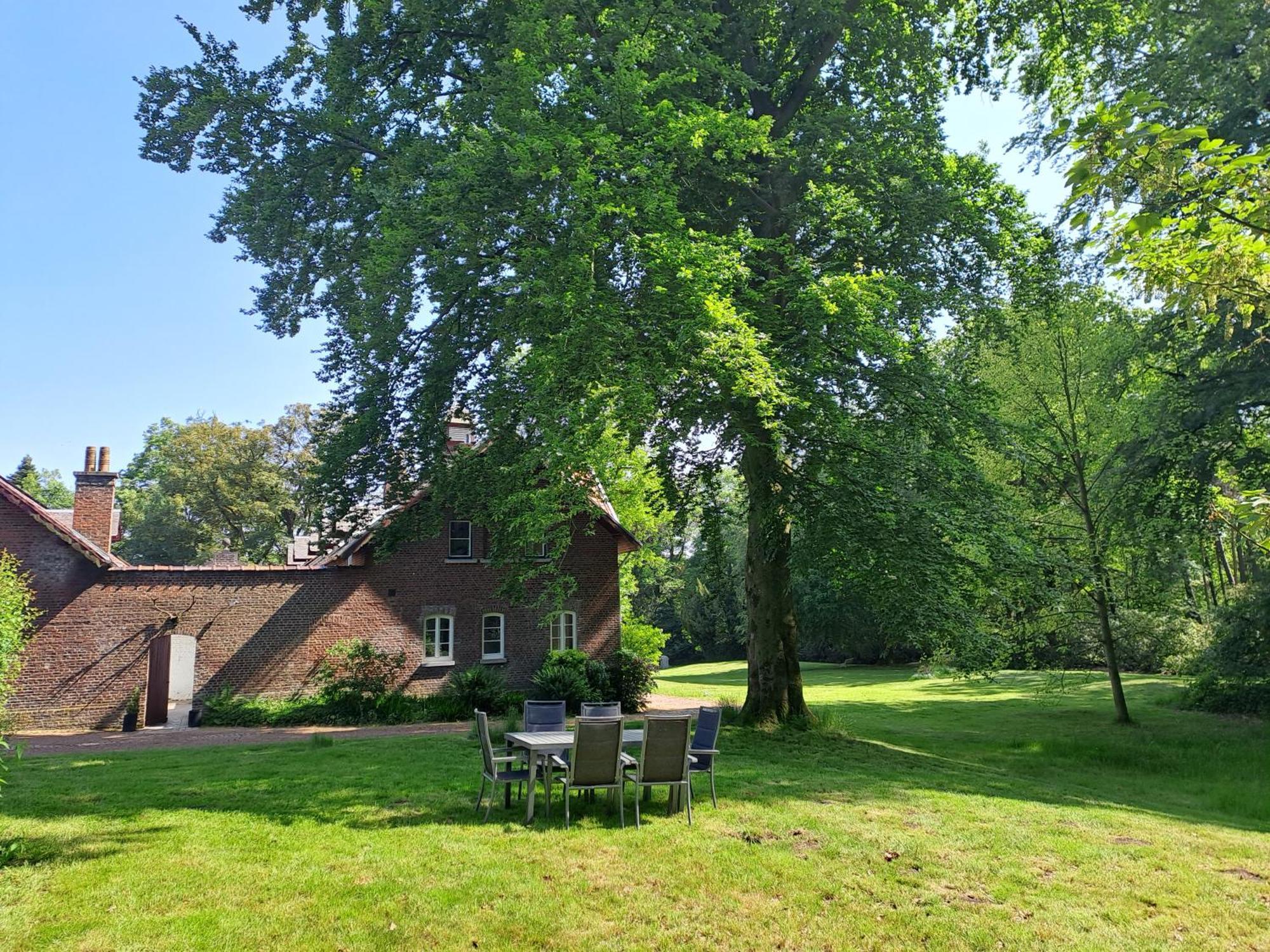 Gite Incontournable Avec Sauna Et Piscine Dans Un Petit Paradis Du Barbant Wallon Villers-la-Ville المظهر الخارجي الصورة